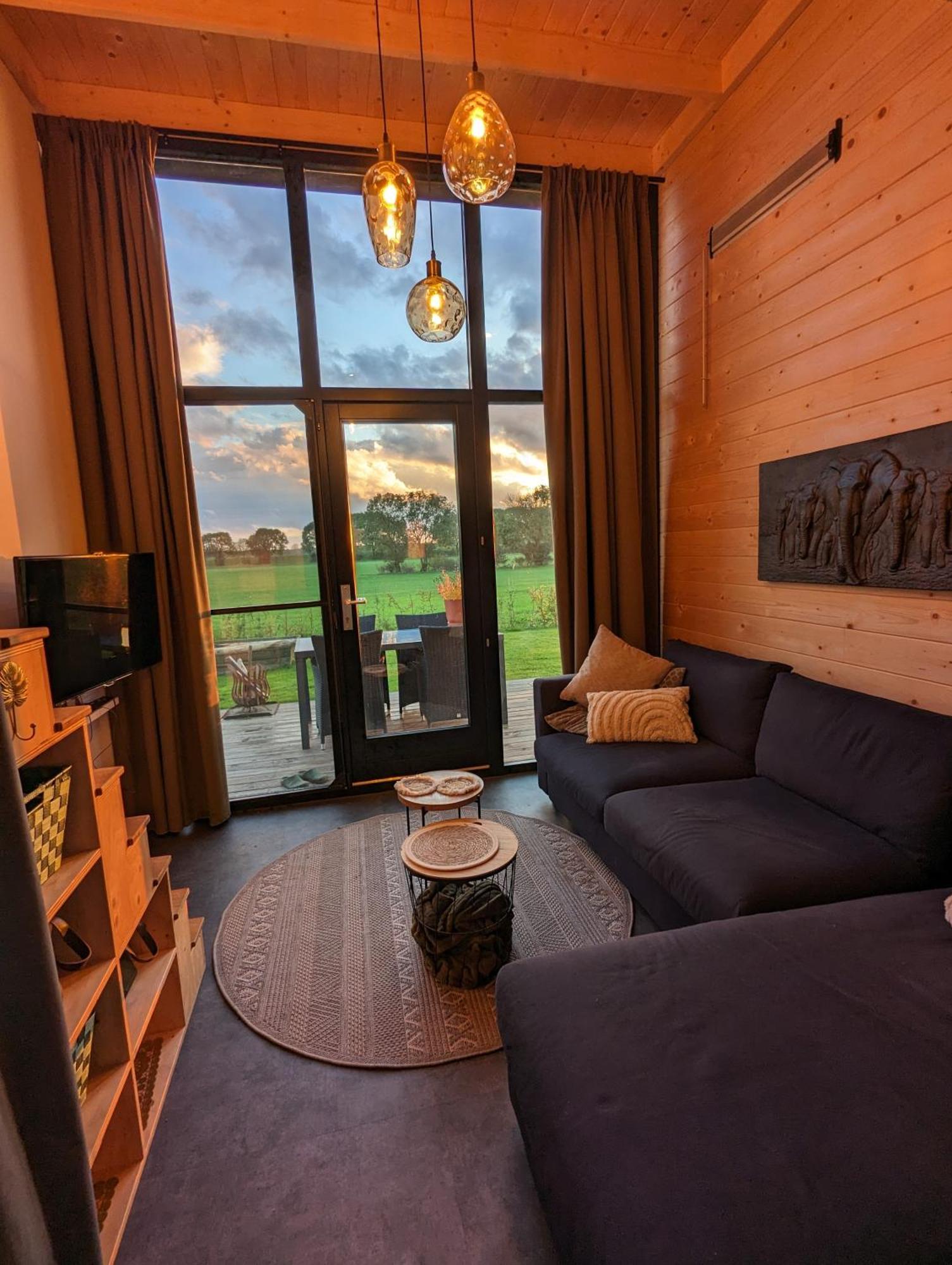 Klavertje 4 Middelaar ภายนอก รูปภาพ